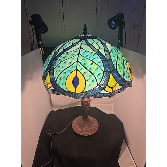 Vintage Tiffany Style 22" Stained Glass Peacock Table Lamp - Picture 1 of 11